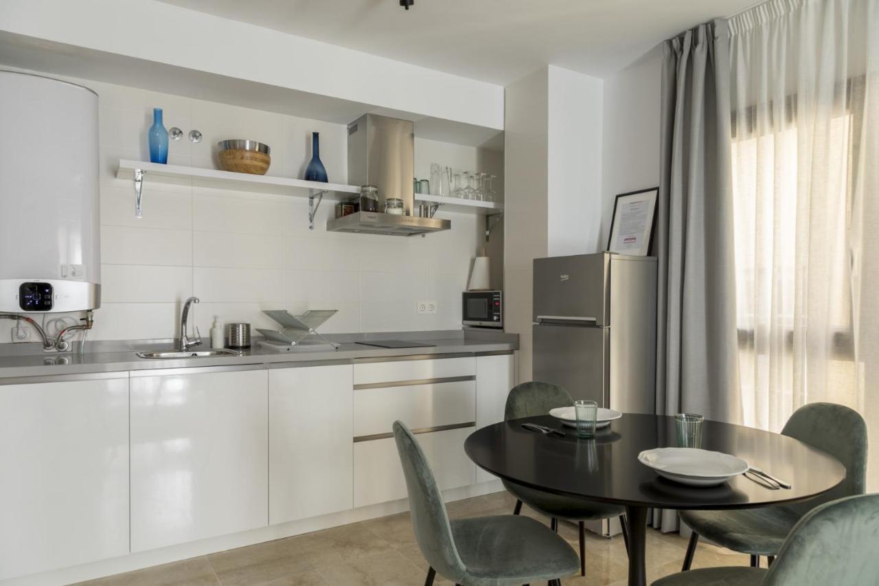 Caleta Homes - Ancha Del Carmen Μάλαγα Εξωτερικό φωτογραφία
