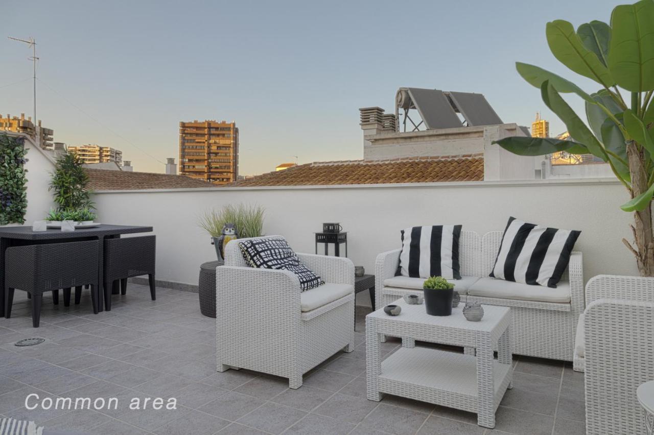 Caleta Homes - Ancha Del Carmen Μάλαγα Εξωτερικό φωτογραφία